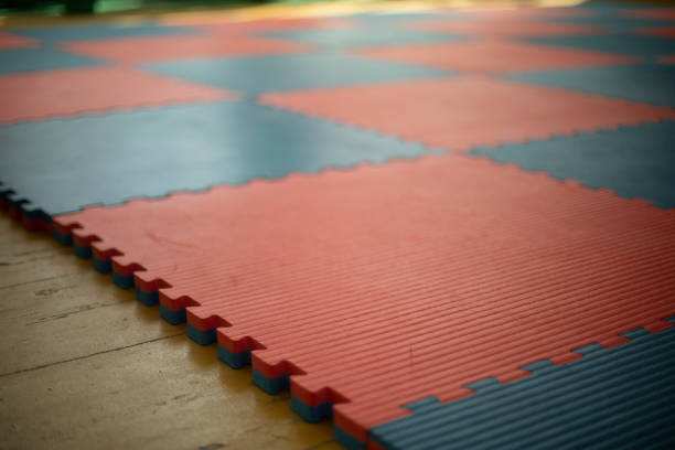 istock Mats in gym. Place to work out. Soft coating on floor. 1544926478