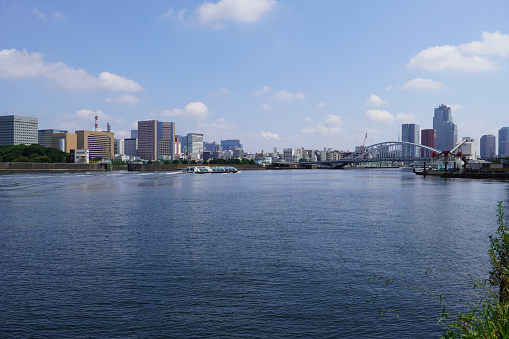 On a sunny day in June 2023, at Toyomi Fishery Wharf in Chuo-ku, Tokyo, from the mouth of the Sumida River to the city center