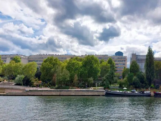 Photo of the Seine river in Paris