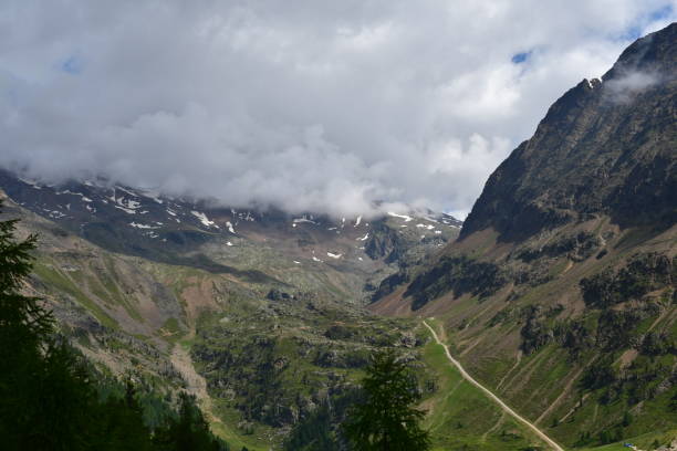 istock Beautiful landscape at Schnalstal in Southtyrol 1545431009