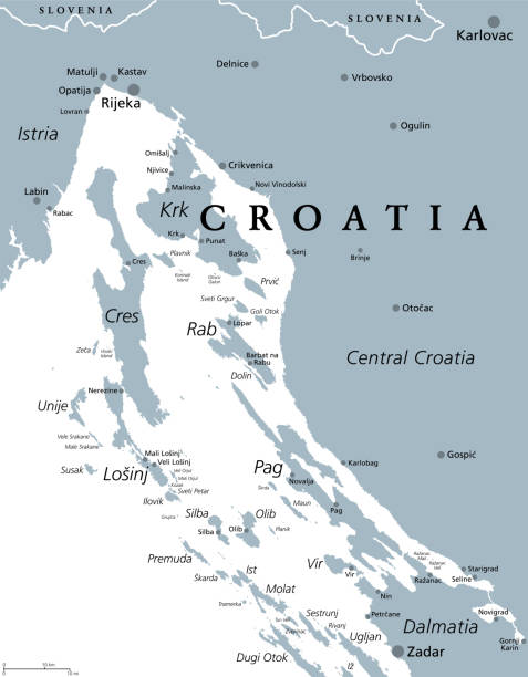 ilustraciones, imágenes clip art, dibujos animados e iconos de stock de golfo de kvarner, parte de las aguas internas de croacia, mapa político gris - krk