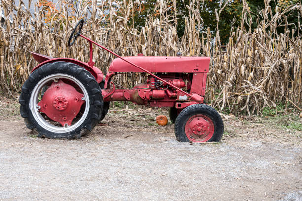 istock Old tractor at Pumpkin Farm 1545766042