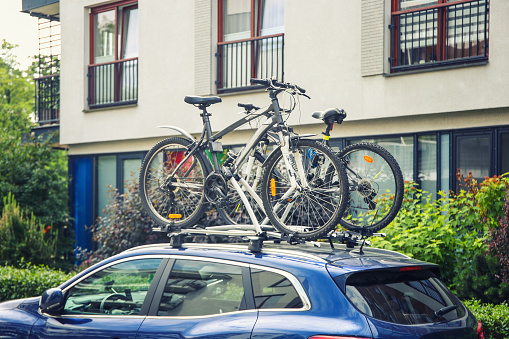 fixed bikes on the car roof, bike carrier