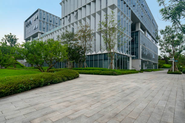 istock Empty floor and modern office building in Sci-Tech Park ,chongqing,china 1547290688