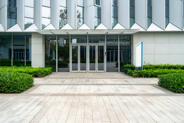 istock Empty floor and modern office building in Sci-Tech Park ,chongqing,china 1547291300