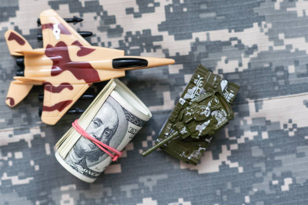 istock The tank on the us dollars. 1547928160