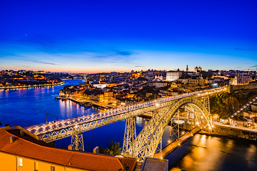 Night view of Dom Luís I Bridge. Porto. Portugal. High resolution 42Mp outdoors digital capture taken with SONY A7rII and Zeiss Batis 25mm F2.0 lens