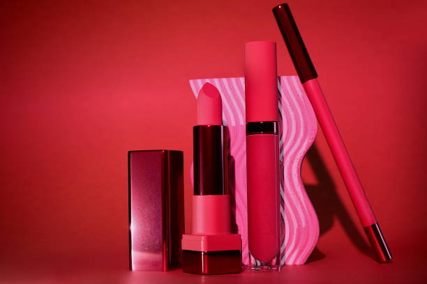 istock Cosmetic set, lipstick and lip pen, lipgloss 1549013400