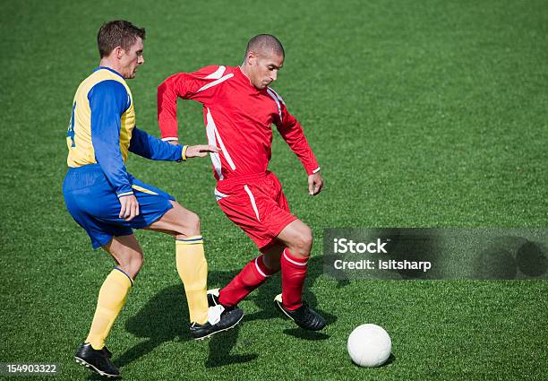 Jugadores De Fútbol Foto de stock y más banco de imágenes de Actividad - Actividad, Adulto, Afrodescendiente