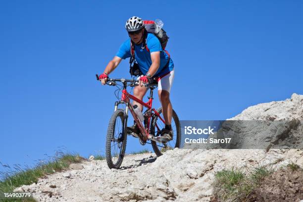 Photo libre de droit de Rocky Bend Dans Les Dolomites banque d'images et plus d'images libres de droit de Activité - Activité, Adulte, Adulte d'âge moyen