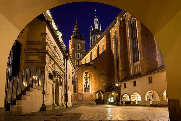 istock Krakow Poland St. Mary's Basilica 154904679