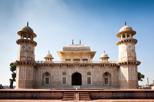 Itmad Ud Daulah Tomb is a Mughal mausoleum in the city of Agra in the Indian state of Uttar Pradesh. Often described as jewel box, sometimes called the Baby Taj, the tomb of Itimad-ud-Daulah is often regarded as a draft of the Taj Mahal. Agra, India. 