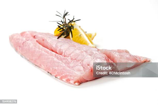 新鮮な魚の切り身ハタ - ハタのストックフォトや画像を多数ご用意 - ハタ, 切り身, カラー画像