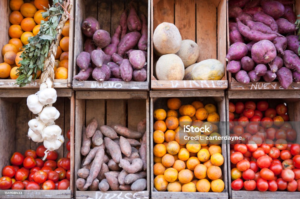 Producir soporte Street Market Buenos Aires, Argentina - Foto de stock de Vegetal libre de derechos