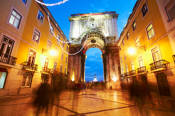 istock Lisbon Street at Sunset 154908650