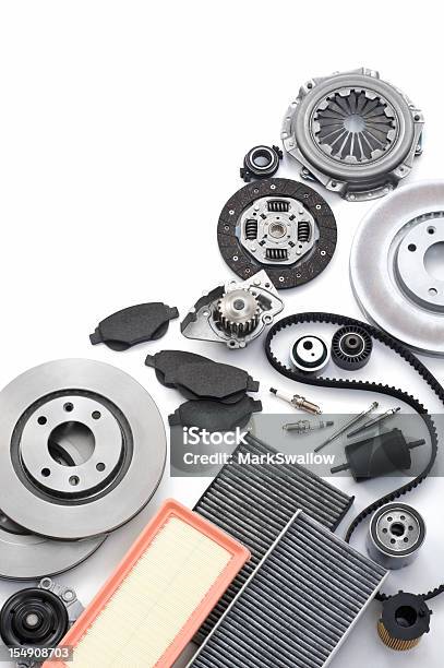 Foto de Auto Parts e mais fotos de stock de Fundo Branco - Fundo Branco, Lona de Freio, Parte de Veículo