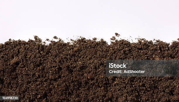 Abono Y Borde Foto de stock y más banco de imágenes de Tierra - Tierra, Pila - Arreglo, Reciclaje