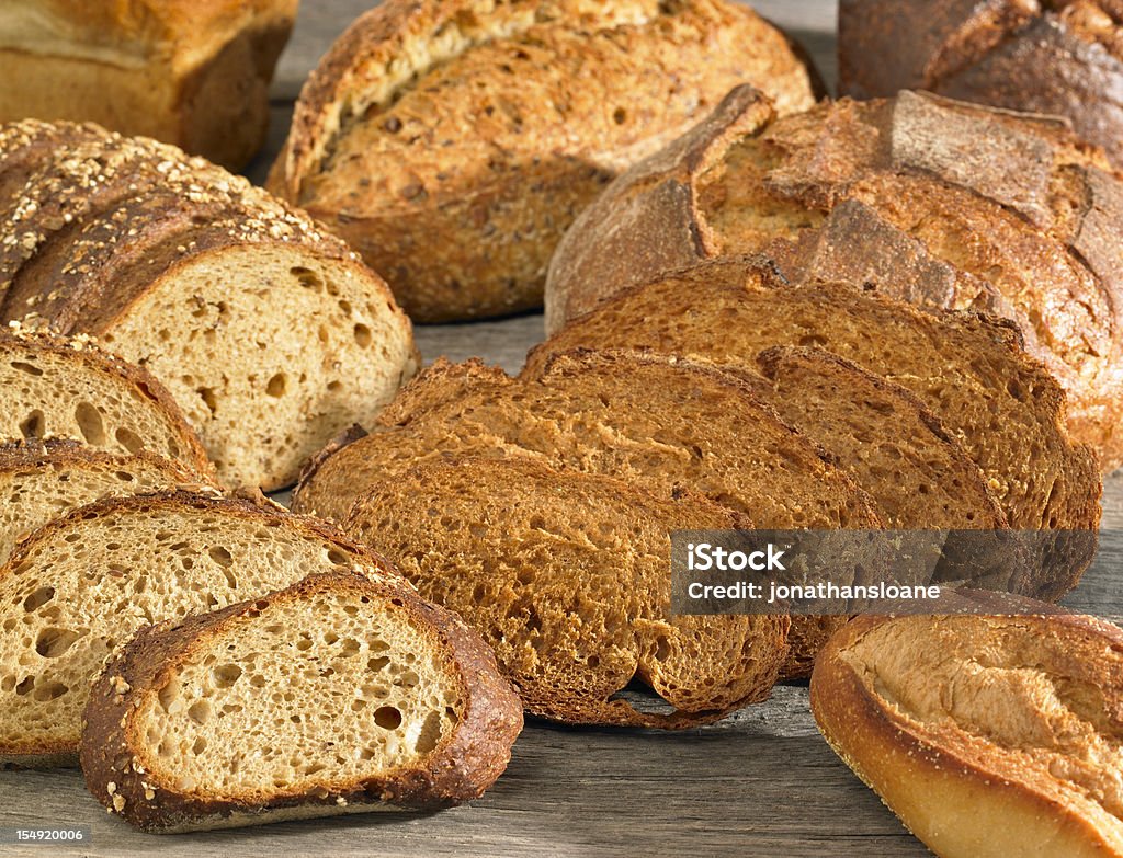 Fatias frescas de pão - Foto de stock de Alimentação Saudável royalty-free