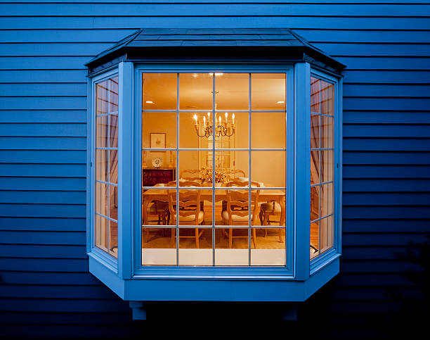 Bay window of dinning room seen from outside Bay window of dining room bay window stock pictures, royalty-free photos & images