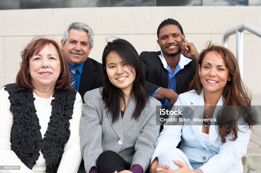 Grande gruppo di persone - Foto stock royalty-free di Famiglia multigenerazionale