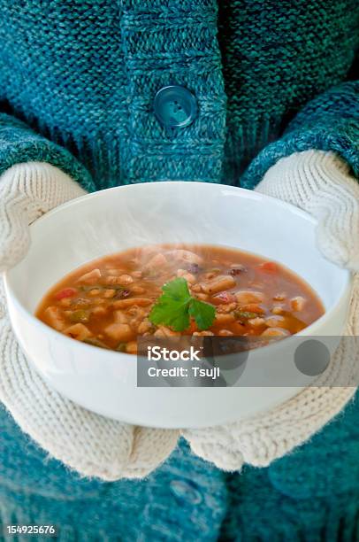 Photo libre de droit de Bol De Soupe banque d'images et plus d'images libres de droit de Hiver - Hiver, Soupe, Aliment