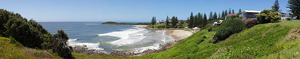 해변의 파노라마, yamba, 호주 - yamba 뉴스 사진 이미지