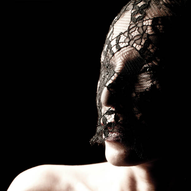 istock Mysterious woman 154927159