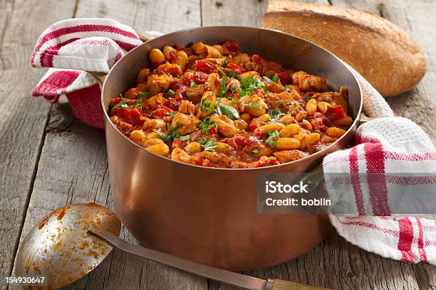 Foto de Frango E Chili De Feijãobranco e mais fotos de stock de Panela - Panela, Pimenta, Alimentação Saudável