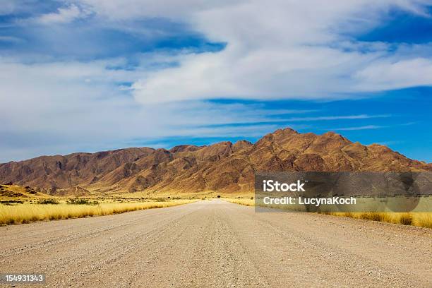 Straße Stockfoto und mehr Bilder von Abenteuer - Abenteuer, Ausgedörrt, Berg