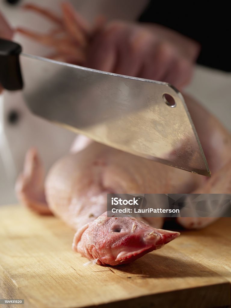 Corte o frango cru - Foto de stock de Animal morto royalty-free