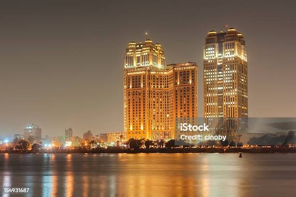 カイロのスカイラインフェアモントナイル街 Amp タワーズ - カイロのストックフォトや画像を多数ご用意 - カイロ, 都市の全景, エジプト