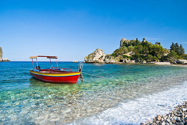 istock Red boat, Isola Bella, Sicily 154931923