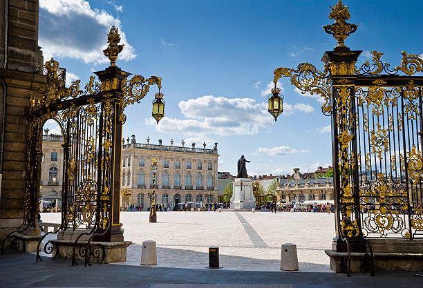 stanislas square em nancy - 18th century style fotos - fotografias e filmes do acervo