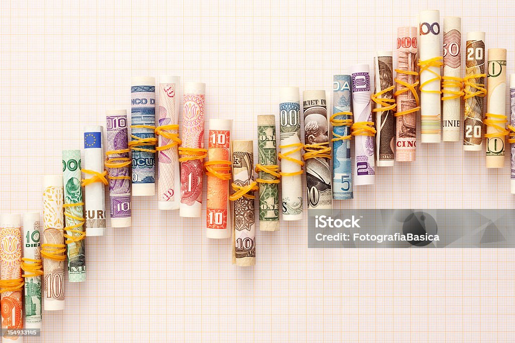 Las oscilaciones monetarias - Foto de stock de Enrollado libre de derechos