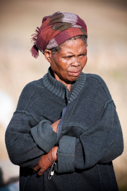 istock Poor African grandmother 154933831