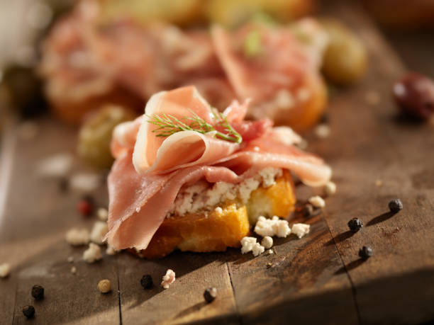 istock Prosciutto and Feta Canapes 154935134