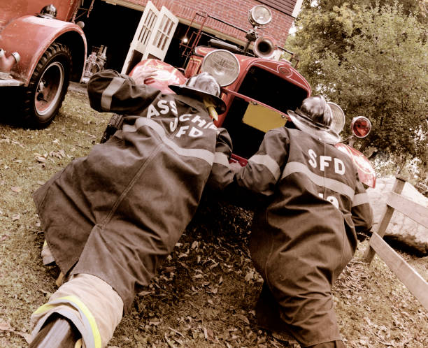 istock Vintage  fire truck 154935170