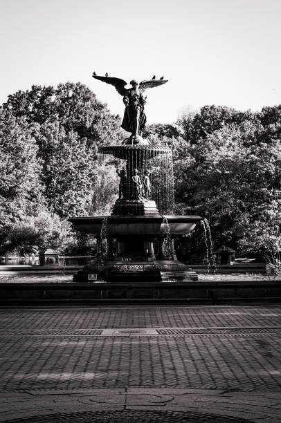 istock Bethesda Fountain 1549389323