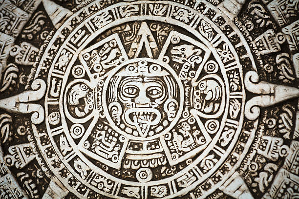maya-kalender - traditioneller brauch stock-fotos und bilder