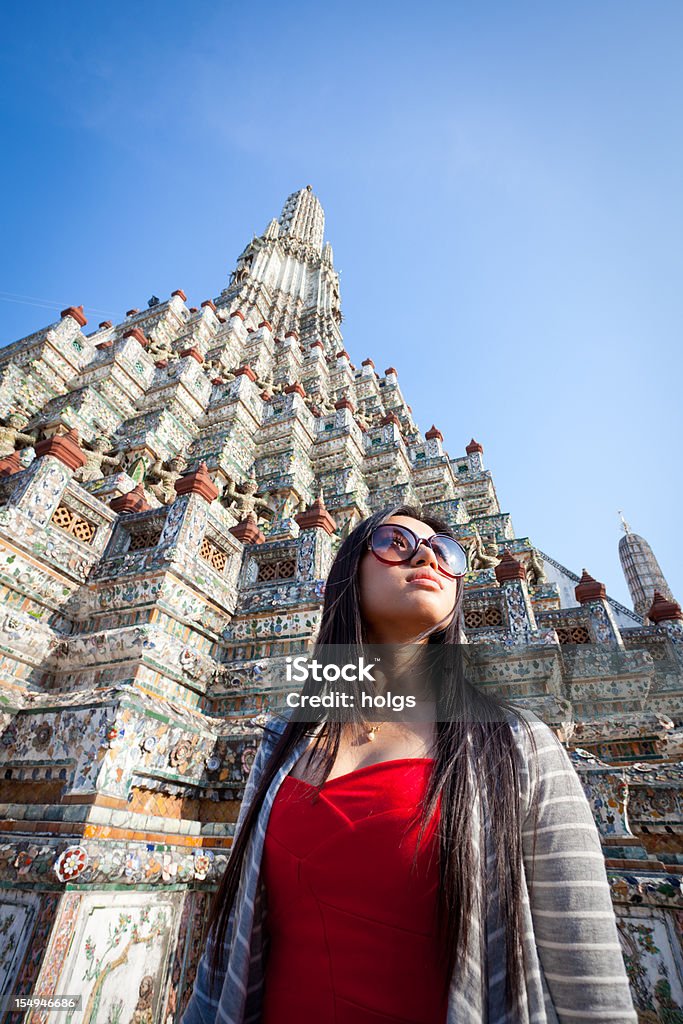 Jovem Chinês Turista em Wat Arun, Banguecoque, Tailândia - Royalty-free 20-29 Anos Foto de stock