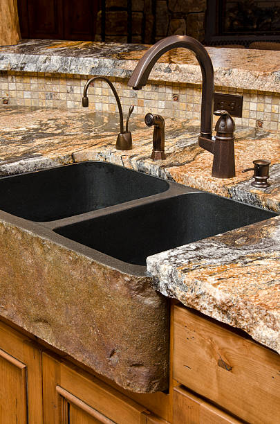 stainless steel kitchen sink