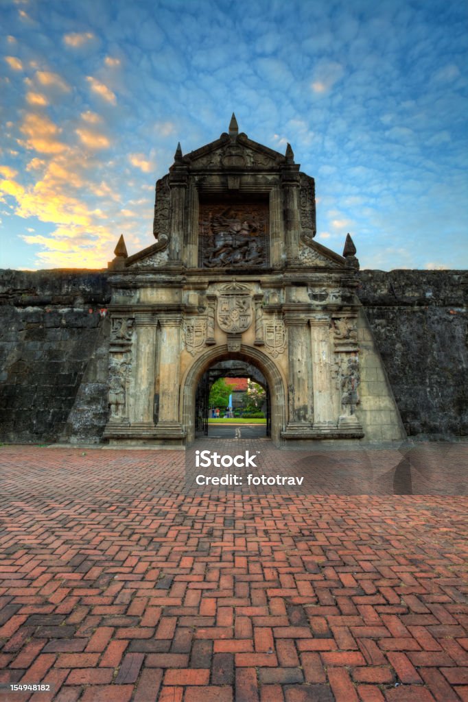 Noite no Fort Santiago de Intramuros de Manila, Filipinas - Foto de stock de Filipinas royalty-free