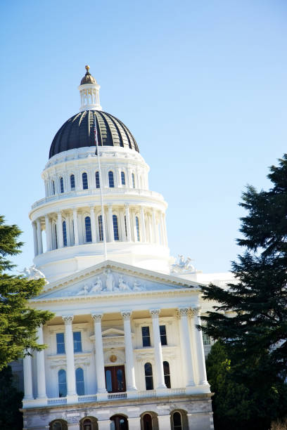 istock California State House Capitol - Sacramento 154948895