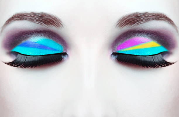istock fashion make-up 154952368