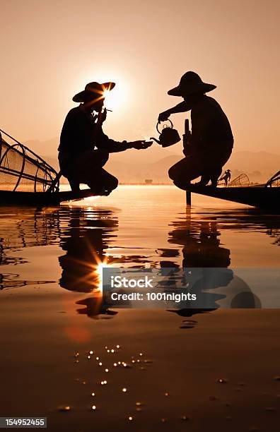 Los Pescadores Myanmar Foto de stock y más banco de imágenes de Myanmar - Myanmar, Adulto, Agua