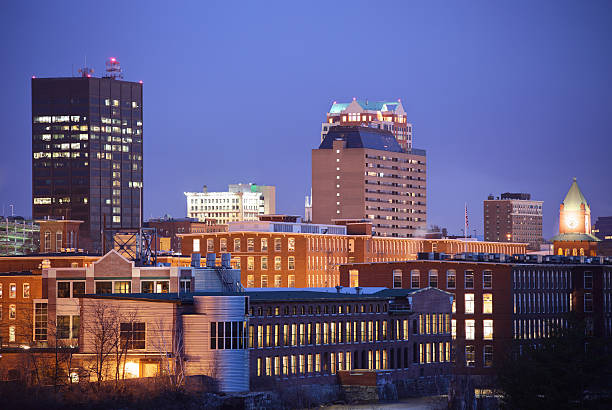 istock Manchester, New Hampshire Cityscape 154952593