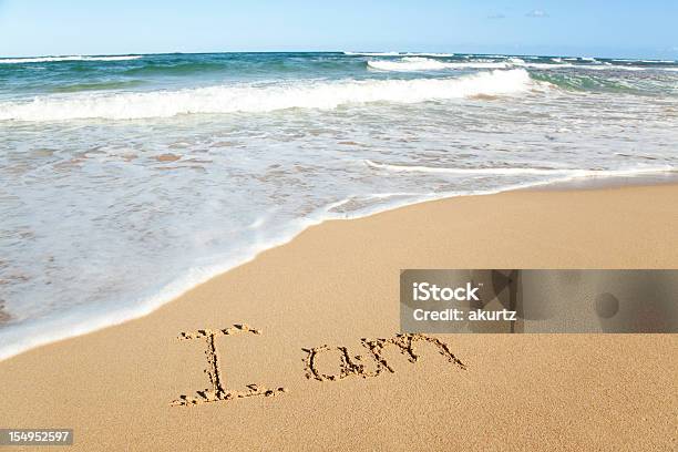 Foto de Eu Sou Na Areia Da Praia e mais fotos de stock de Respeito - Respeito, Espiritualidade, Jesus Cristo