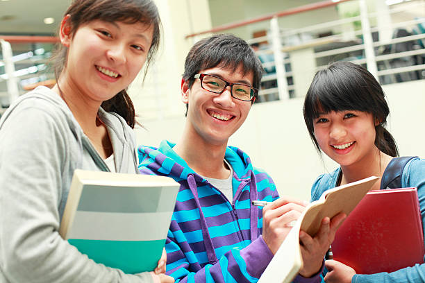 istock picture of college students together 154952863