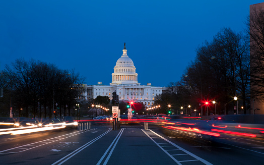 Capitolio de Estados Unidos, en la noche photo