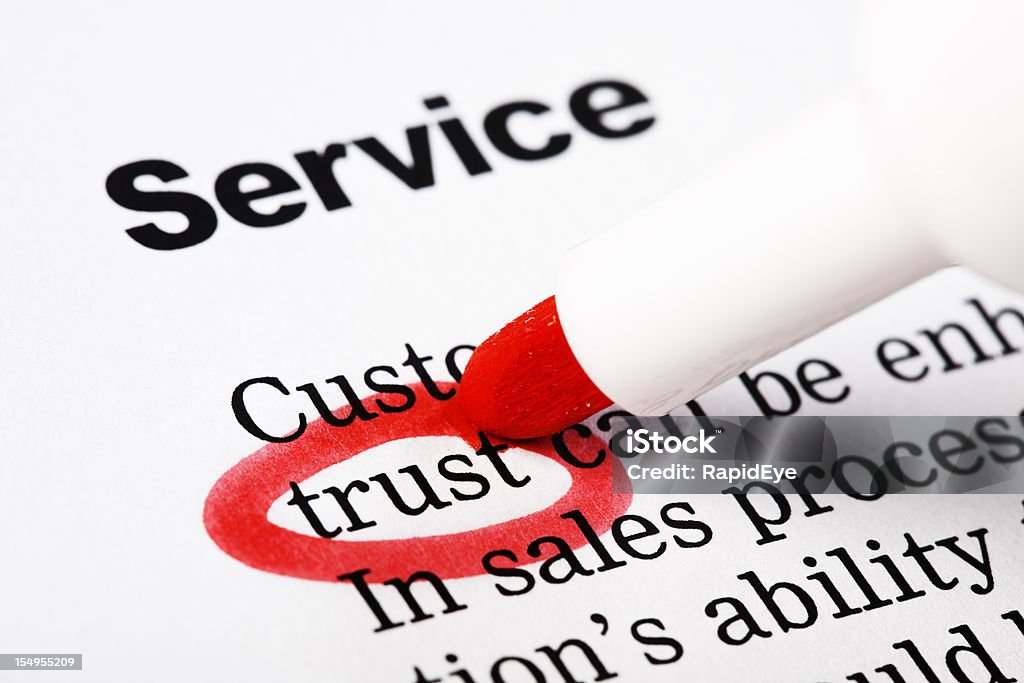 Pod nagłówkiem "Usługa”," Zaufaj” jest zaznaczone na drukowanych dokumentów - Zbiór zdjęć royalty-free (Klient)